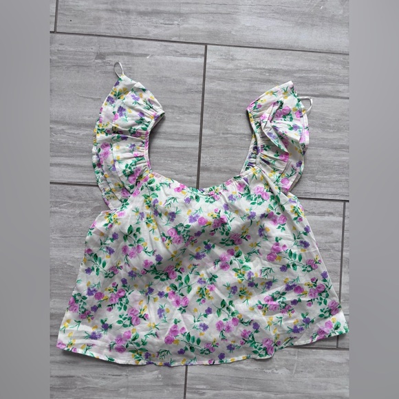 Floral Ruffle Sleeve Top - Picture 3 of 8